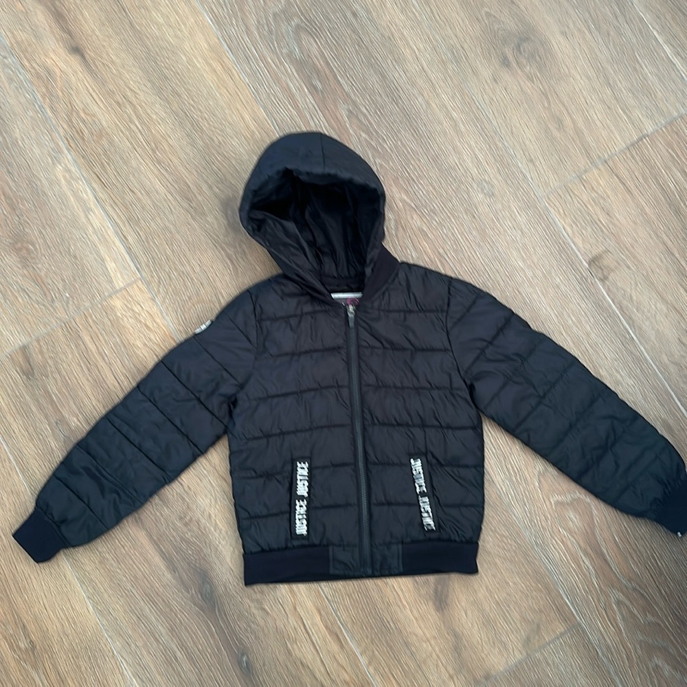 Justice girls puffy coat. Size 8. Color Black.